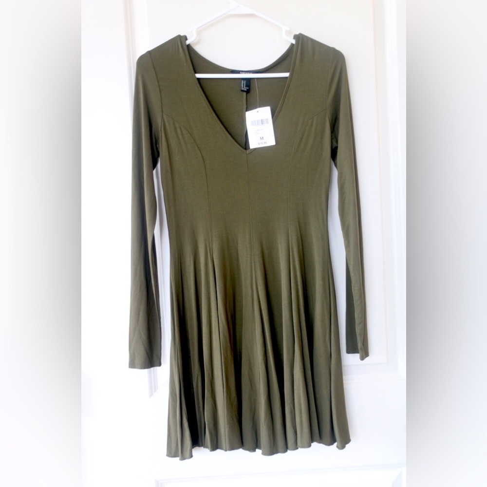 NWT Forever 21 green knit dress